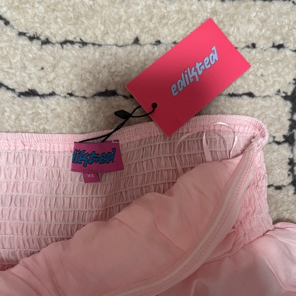 Edikted Light Pink Strapless starfish top - Picture 2 of 4